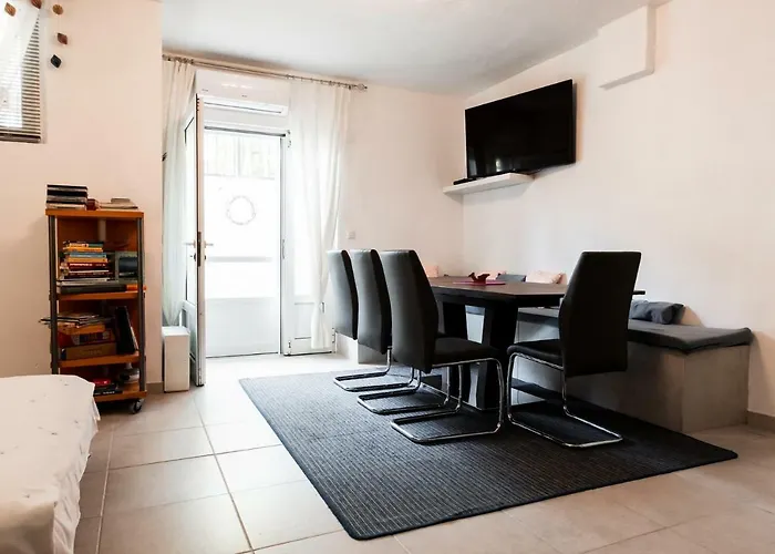 ανθός Διαμέρισμα *